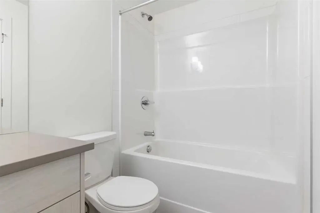 24 Rivercrest Drive, #605