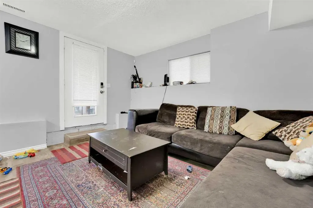 185 Tarawood Place NE