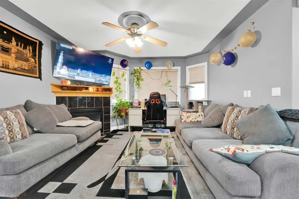 185 Tarawood Place NE