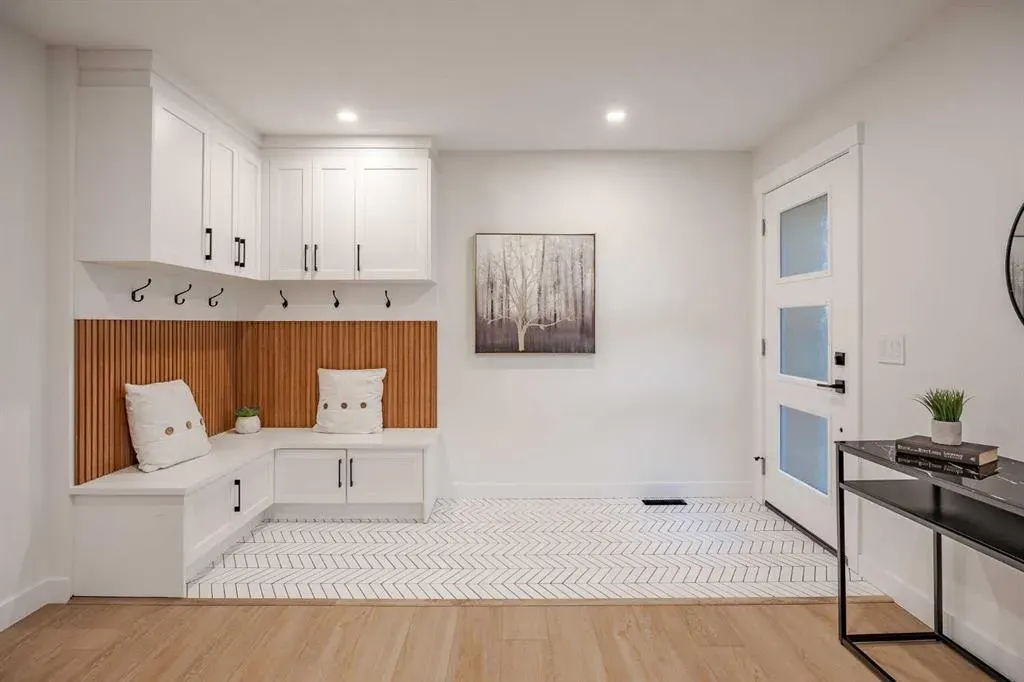 1024 Hunterston Place NW