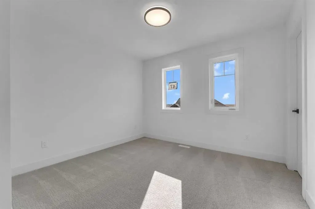 47 North Bridges Garden