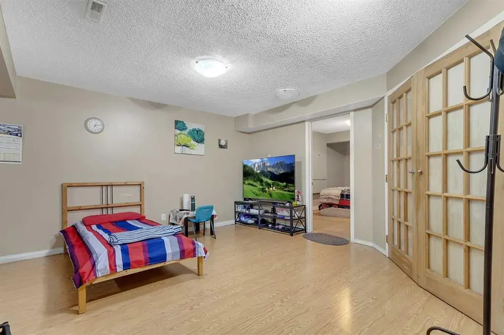 53 Martha's Haven Green NE