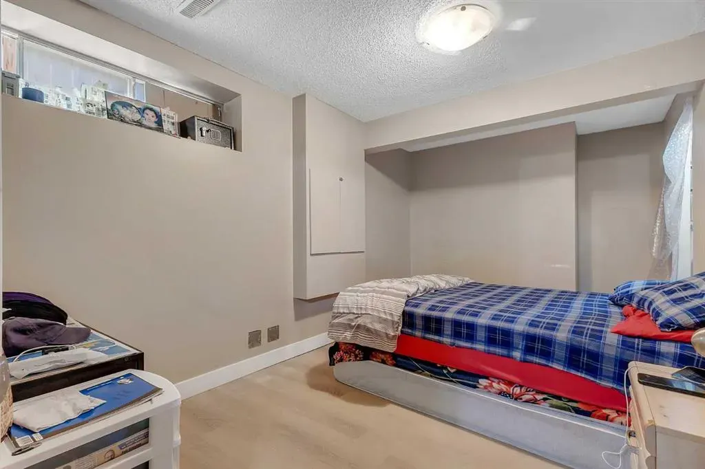 53 Martha's Haven Green NE