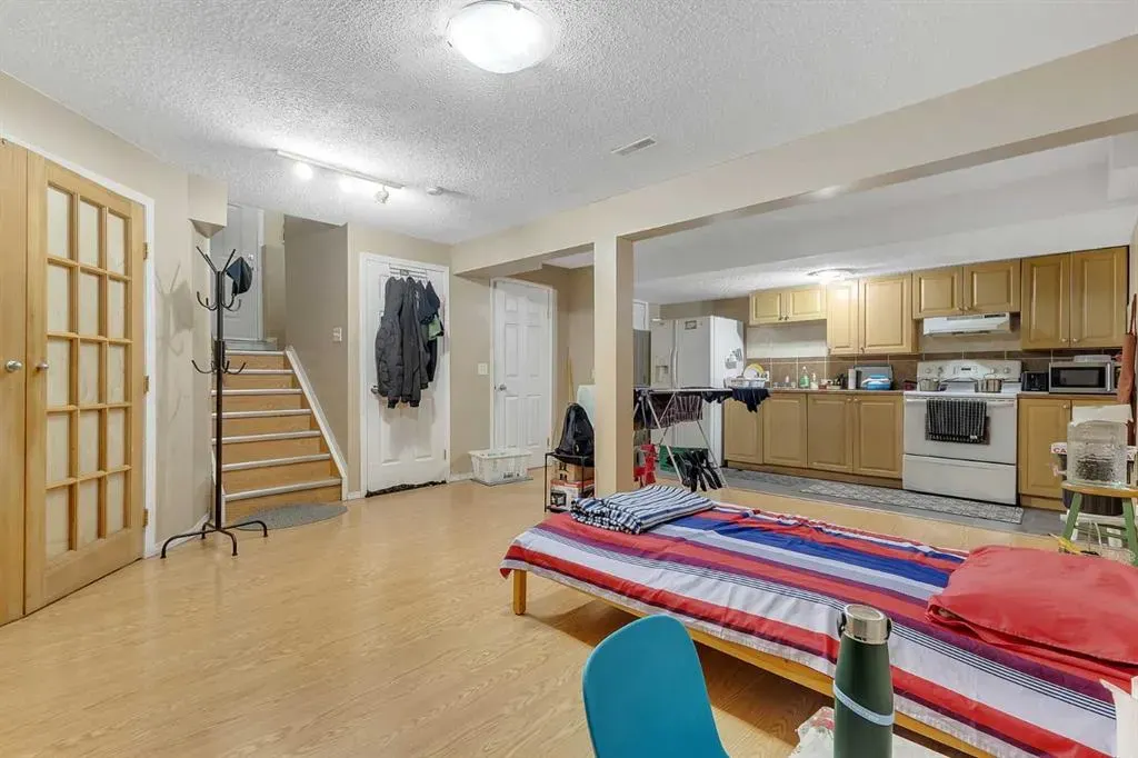 53 Martha's Haven Green NE