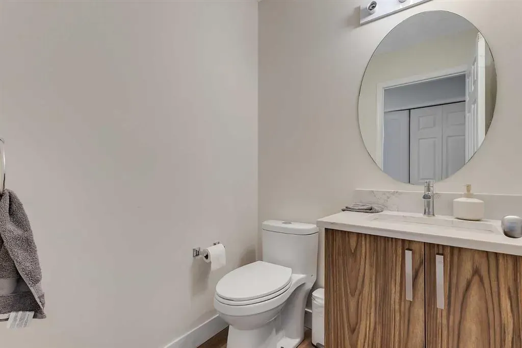 53 Martha's Haven Green NE