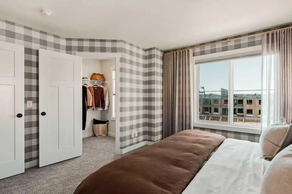 15030 Centre Street NE