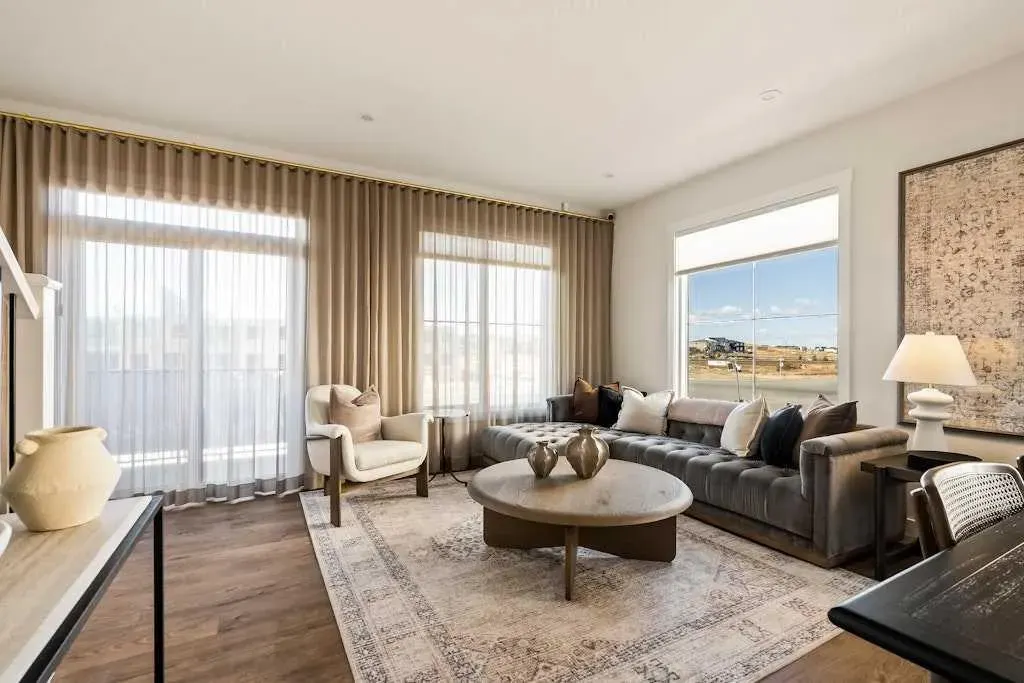 15030 Centre Street NE