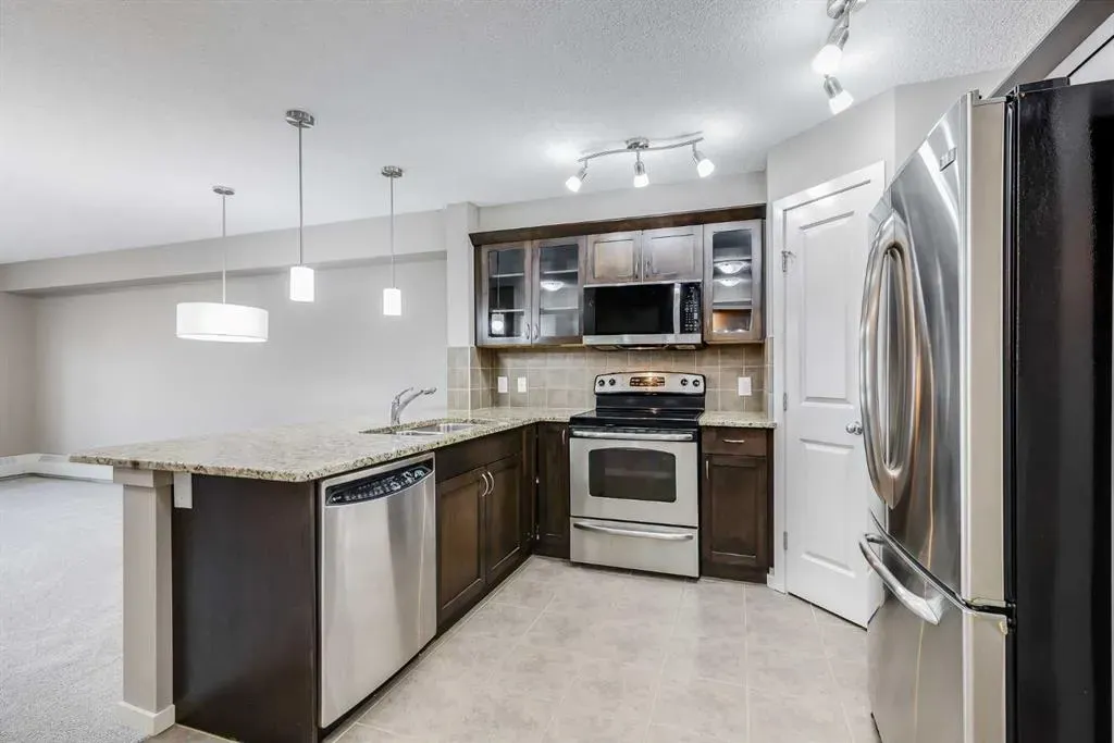 4 Kingsland Close SE, #1305