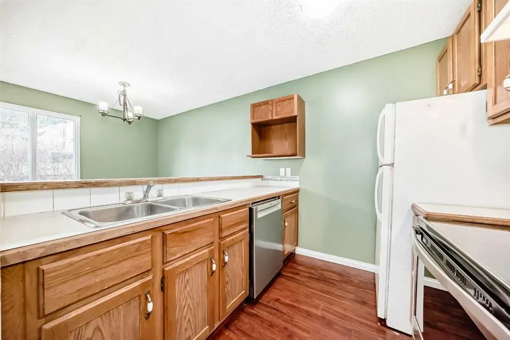 208 Grier Terrace NE, #1