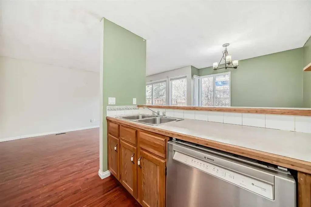 208 Grier Terrace NE, #1