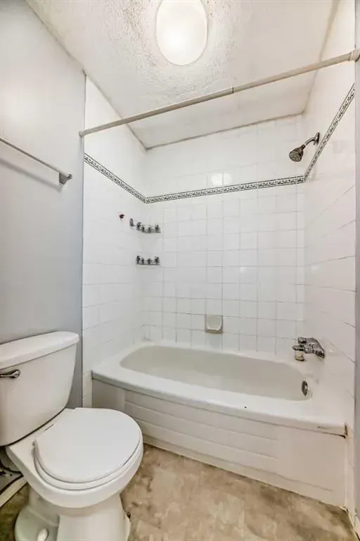 208 Grier Terrace NE, #1