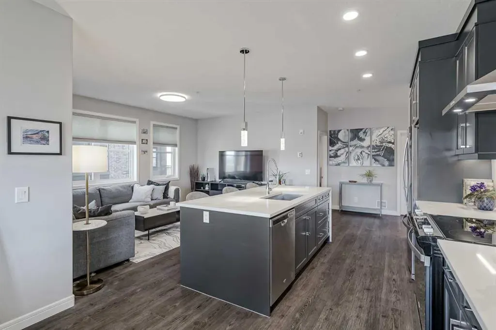 80 Greenbriar Place NW, #2208