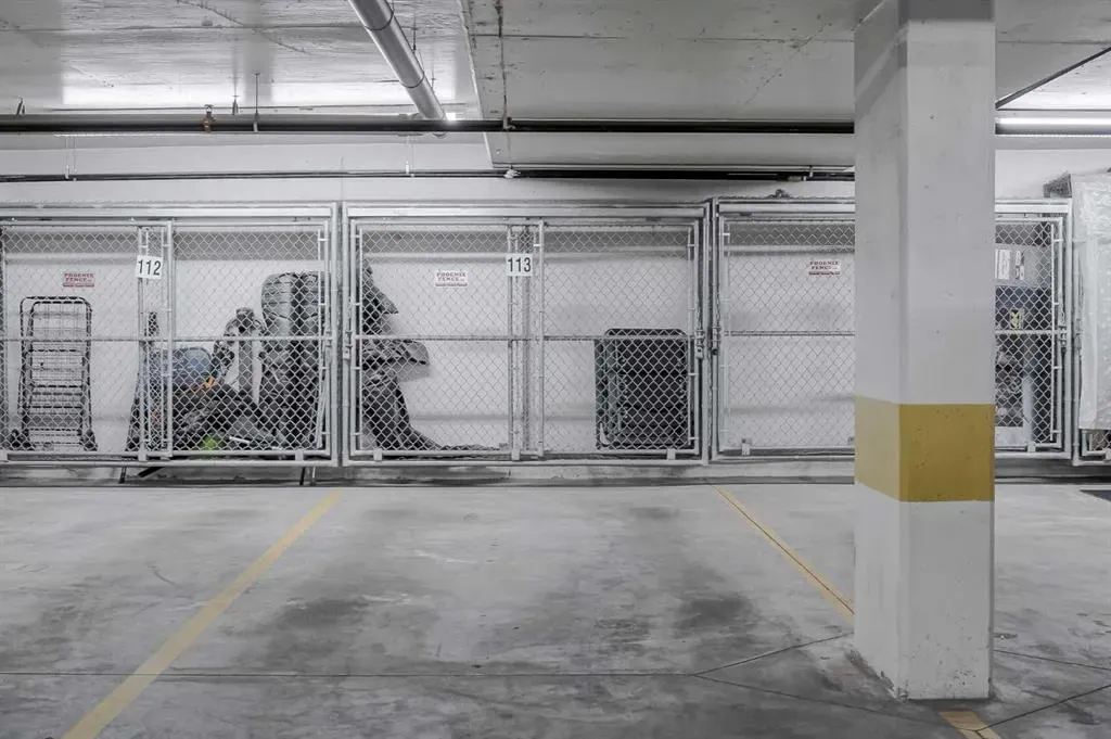 80 Greenbriar Place NW, #2208