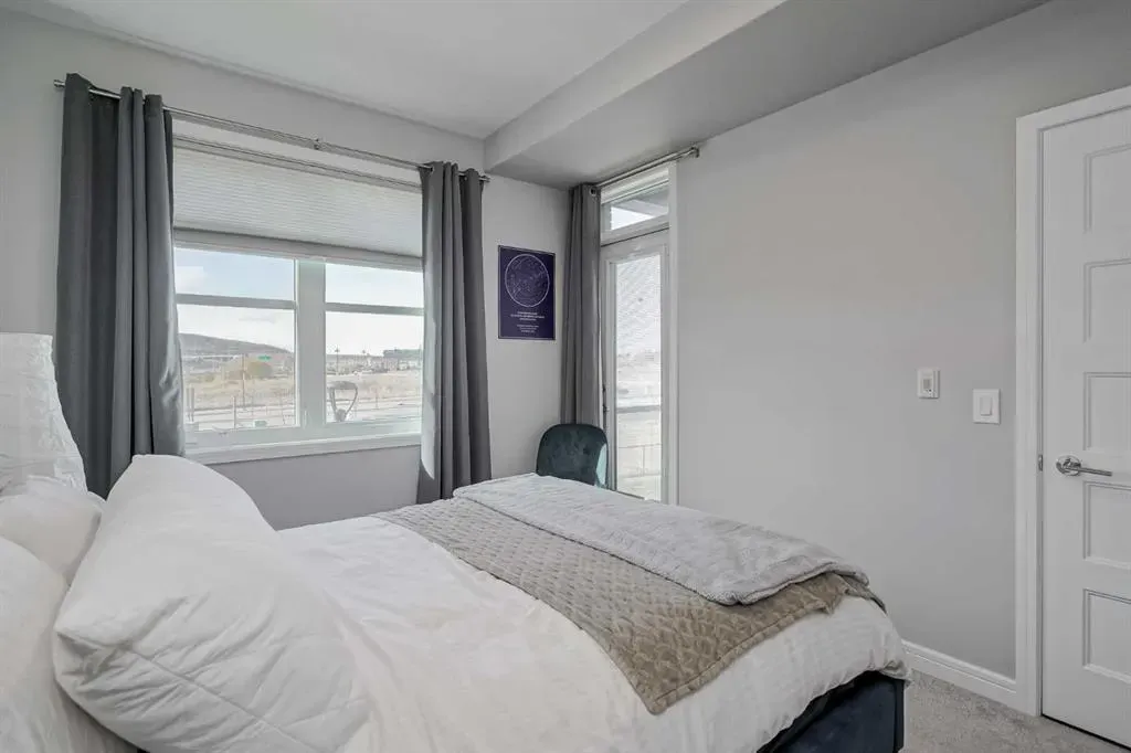 80 Greenbriar Place NW, #2208