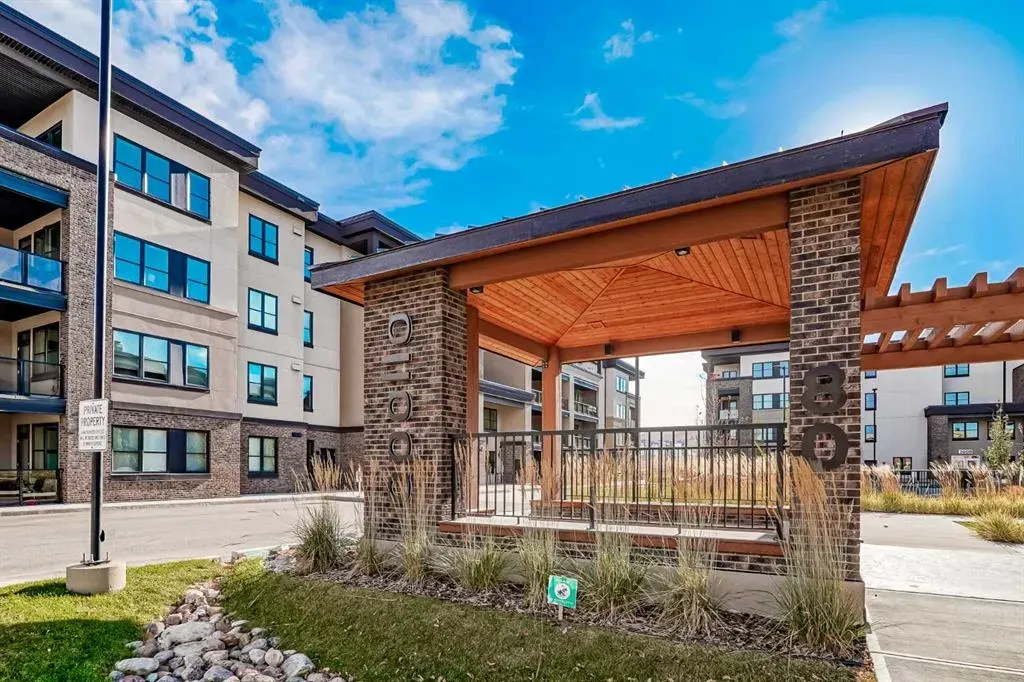 80 Greenbriar Place NW, #2208