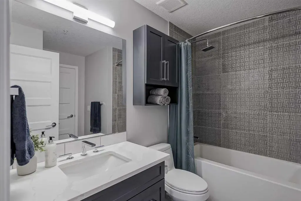 80 Greenbriar Place NW, #2208