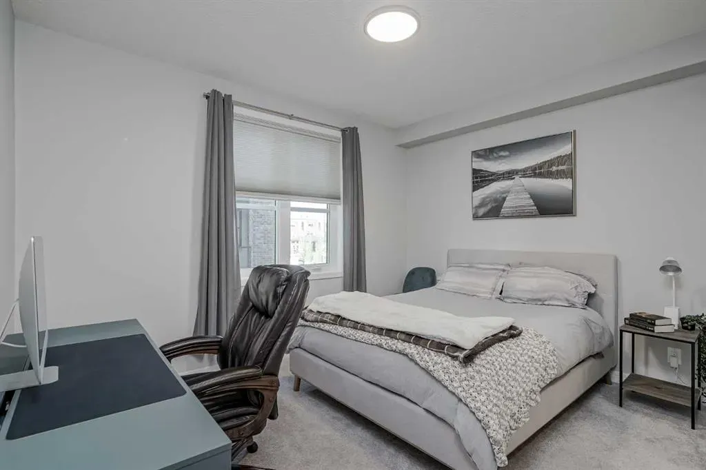 80 Greenbriar Place NW, #2208