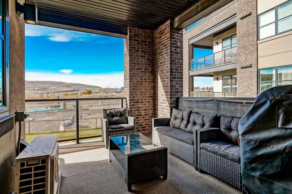 80 Greenbriar Place NW, #2208