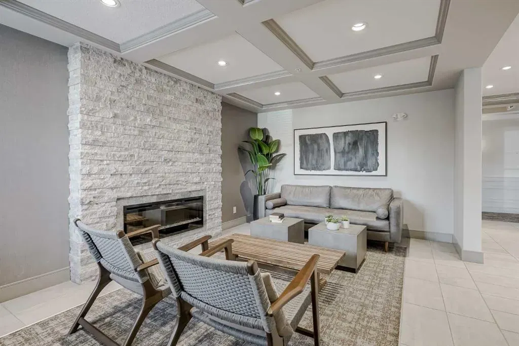 80 Greenbriar Place NW, #2208