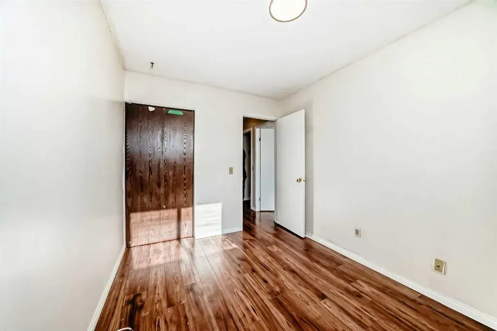 5623 Templehill Road NE