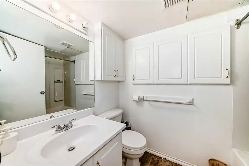 5623 Templehill Road NE