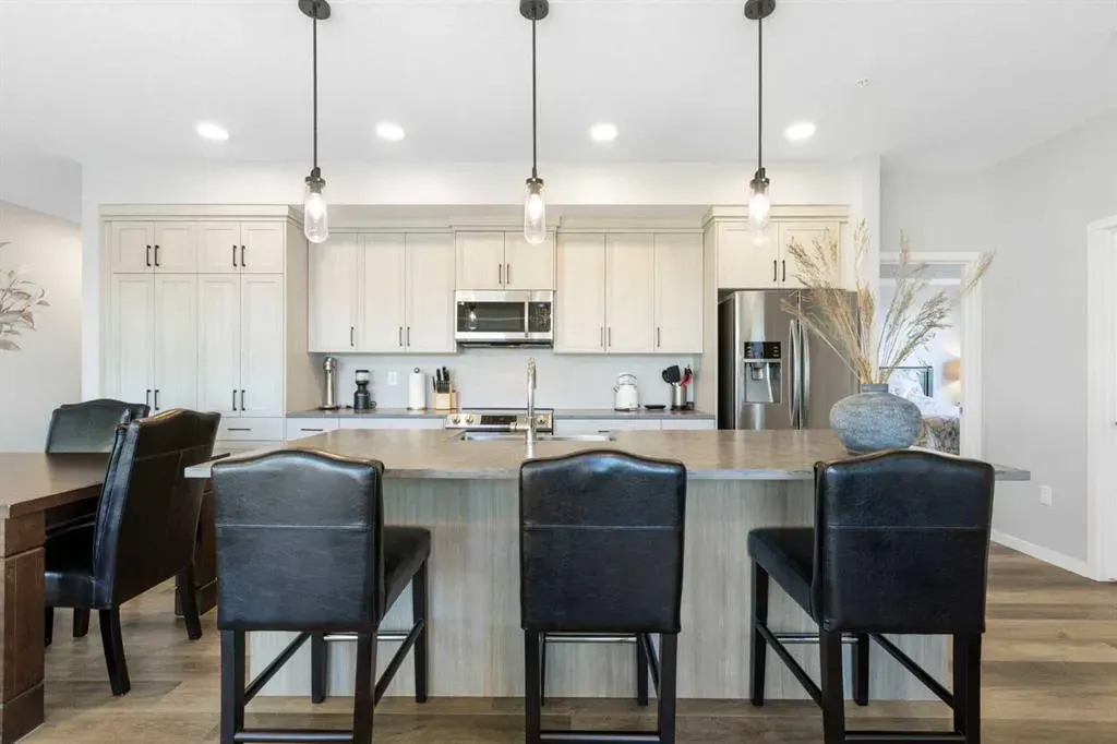 42 Cranbrook Gardens SE, #1409