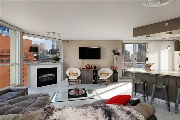 804 3 Avenue SW, #1303