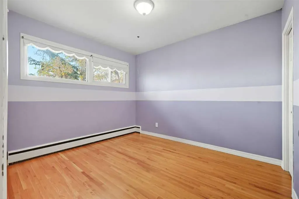 23 Fairview Drive SE