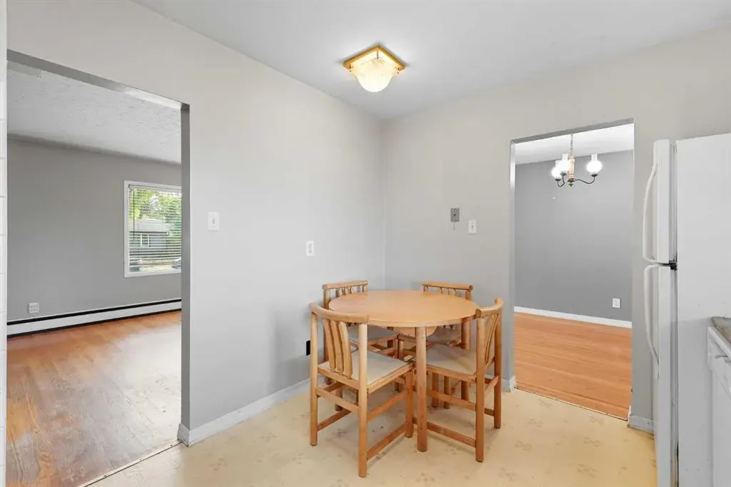 23 Fairview Drive SE