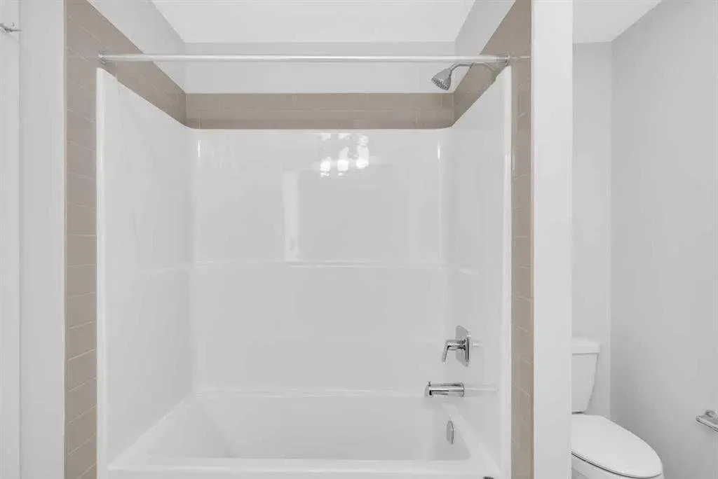 16 Amblefield Avenue NW