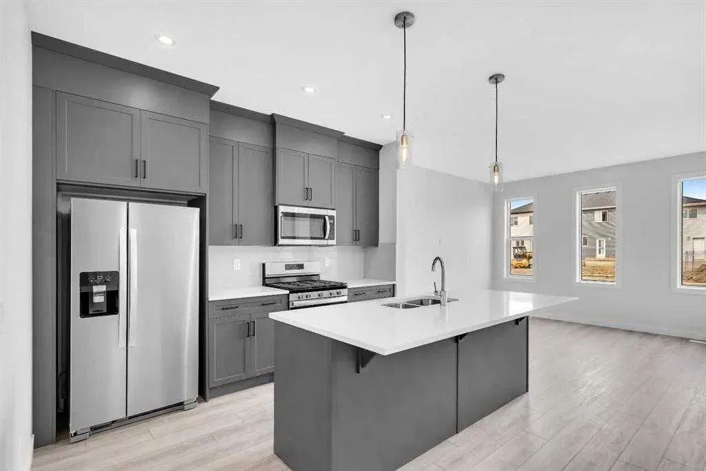 16 Amblefield Avenue NW