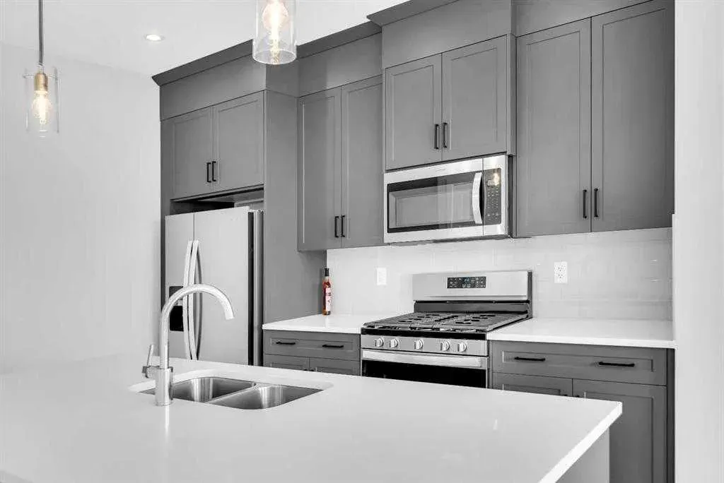 16 Amblefield Avenue NW