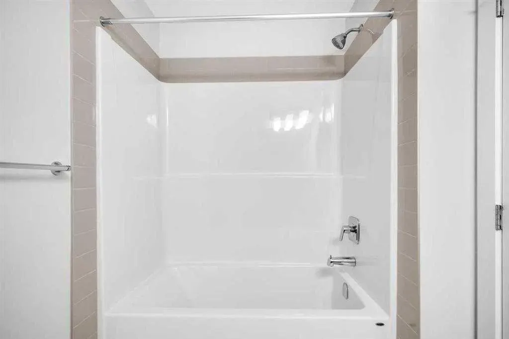 16 Amblefield Avenue NW