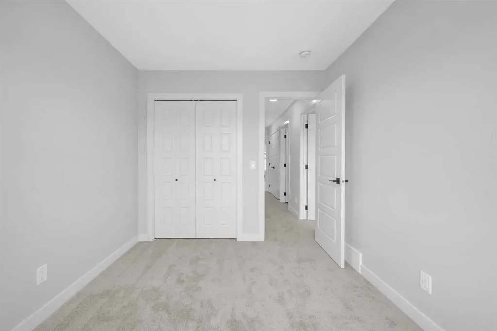 27 Amblefield Avenue NW