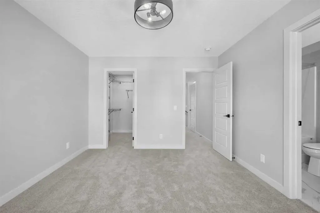 27 Amblefield Avenue NW