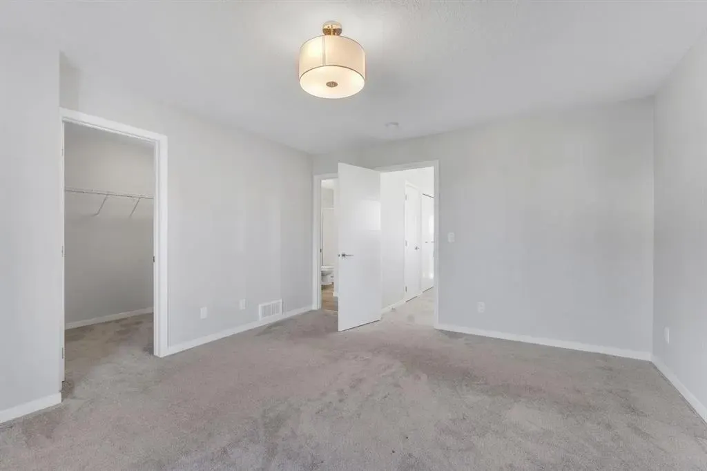 800 South Point Heath SW