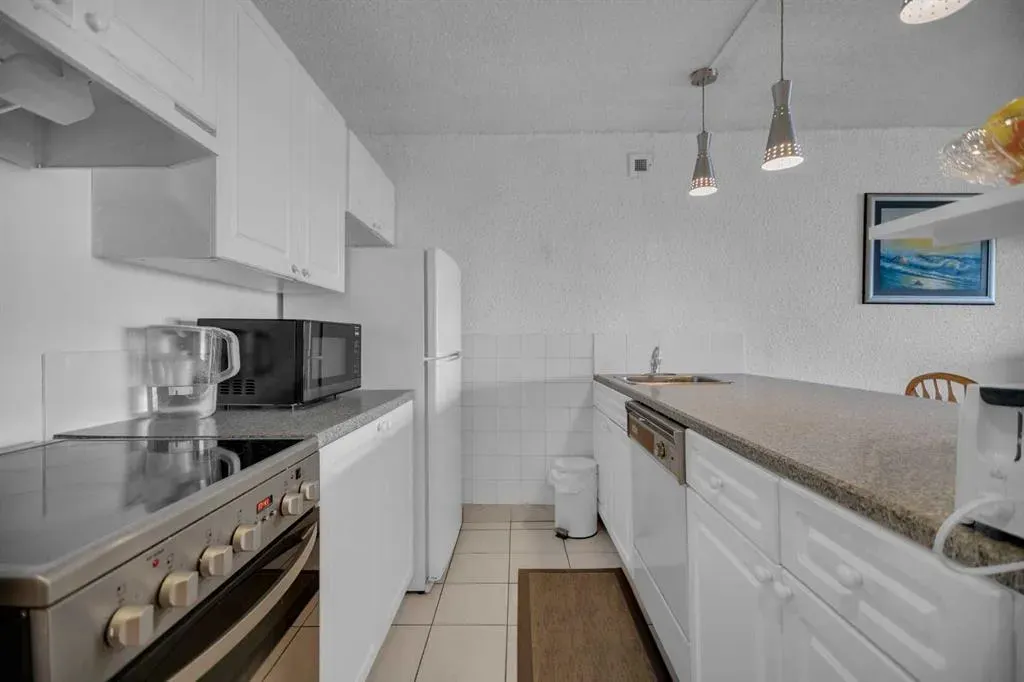 221 6 Avenue SE, #2510