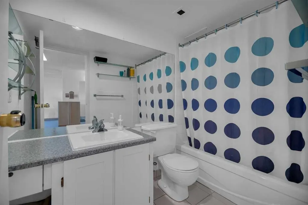 221 6 Avenue SE, #2510