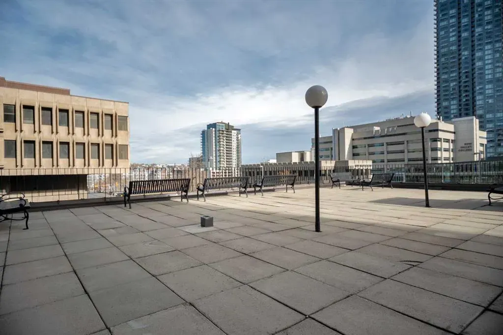 221 6 Avenue SE, #2510