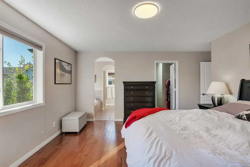 10 Arbour Vista Close NW