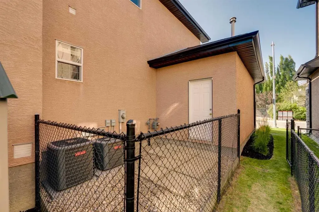 10 Arbour Vista Close NW