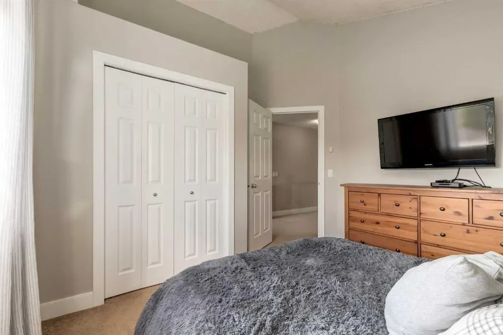 32 Evanscove Heights NW