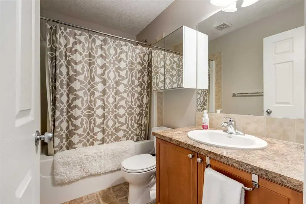 32 Evanscove Heights NW