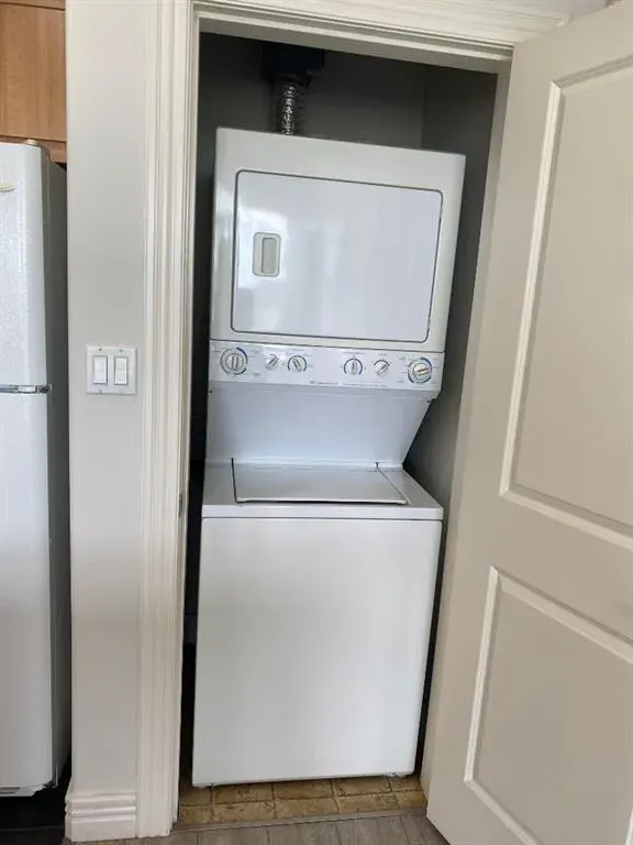 55 Spruce Place SW, #1604