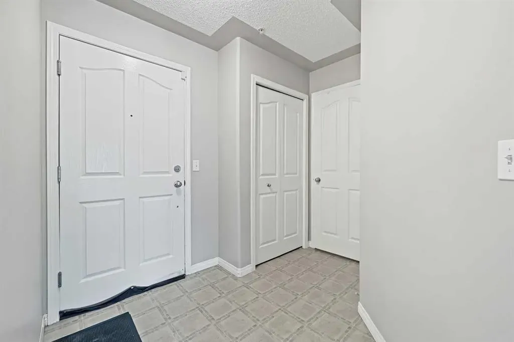 369 Rocky Vista Park NW, #212