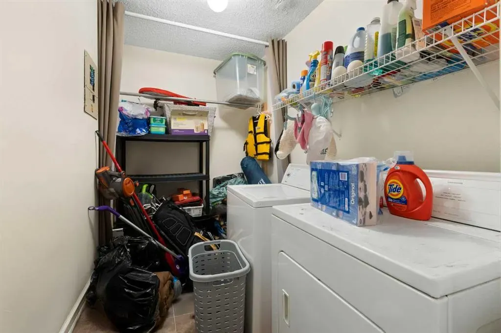 2200 Woodview Drive SW, #209