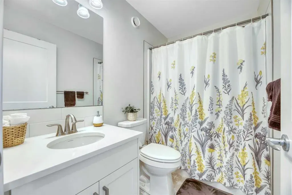 196 Wolf Hollow Park SE