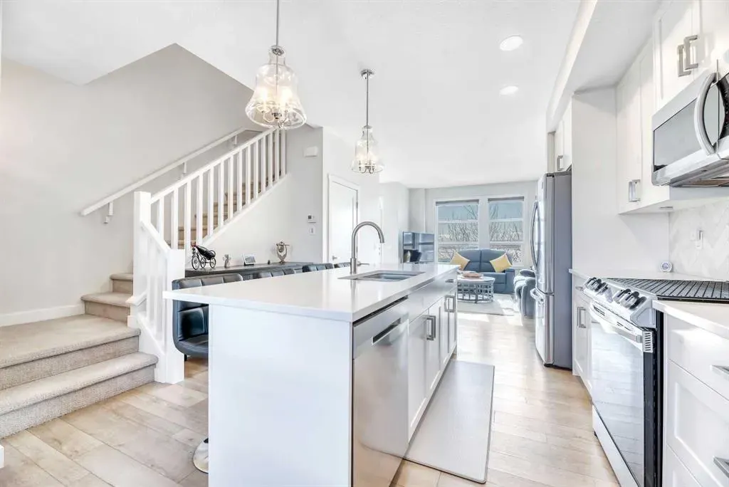 196 Wolf Hollow Park SE