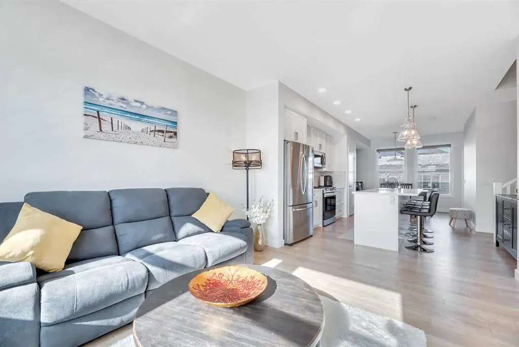 196 Wolf Hollow Park SE