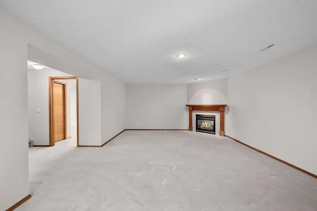 634 Sheep River Mews